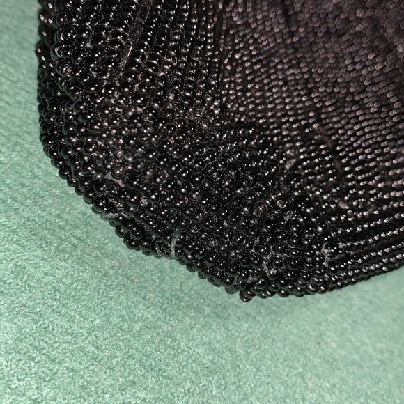 Vintage black beaded clutch - Picture 9 of 15